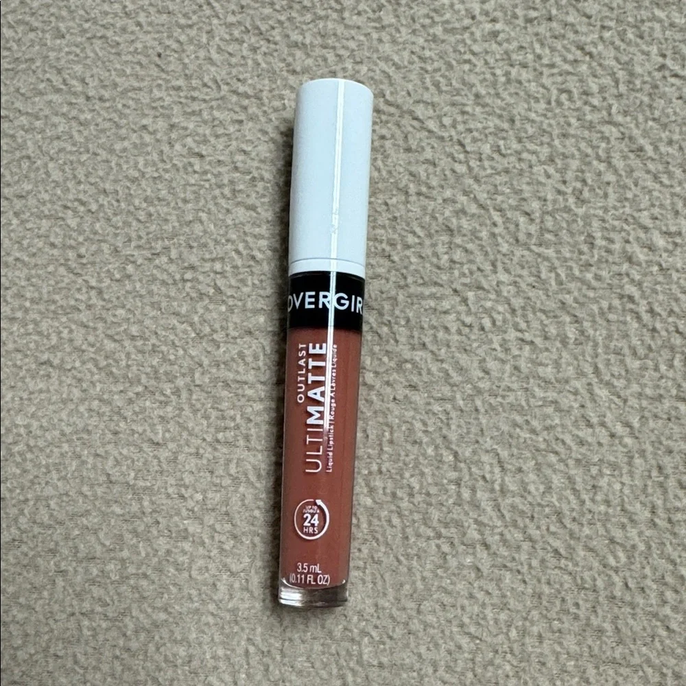 105 Outlast Ultimatte One Step Liquid Lip Color‎ - Very Sancerre